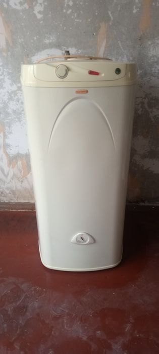 Продам хороший бойлер