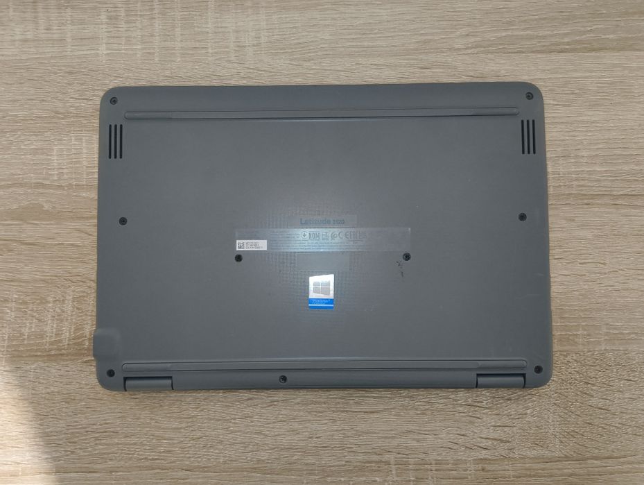 Dell Latitude 3120