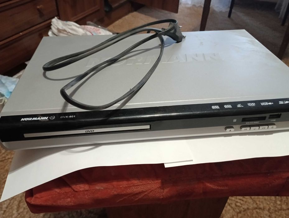 DVD проигрыватель