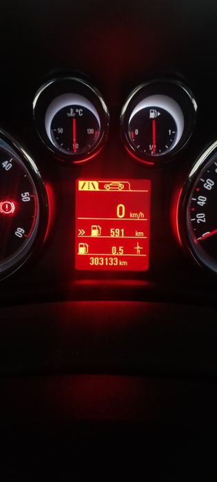 Opel astra J 1.7cdti