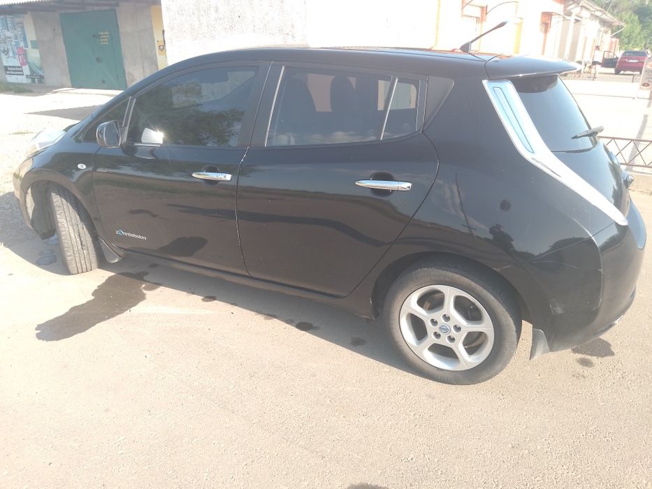 Продается Ниссан Лиф