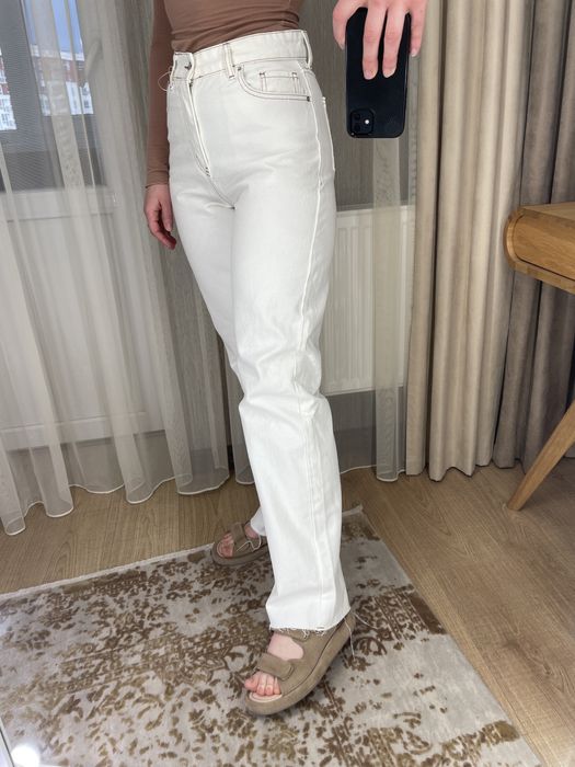 Біло-молочні джинси кльош fabric17