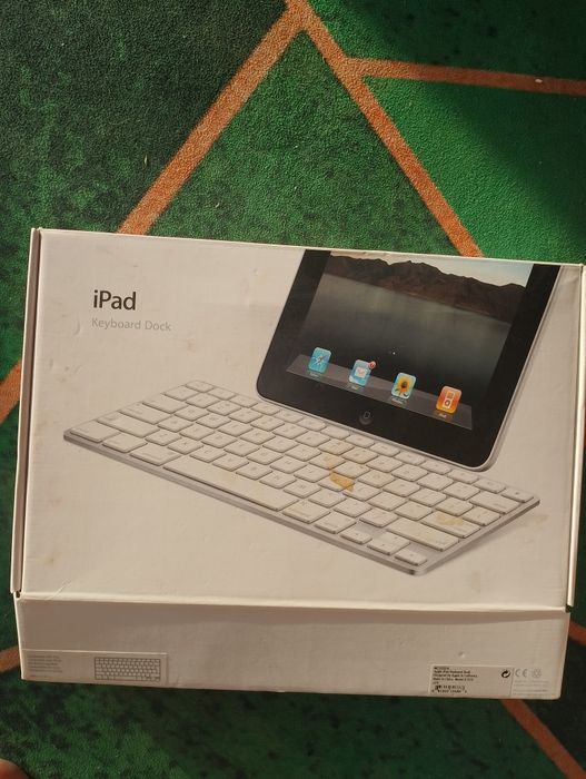 Ipad keyboard dock