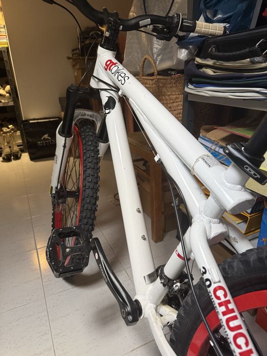 Bicicleta GT chucker 3.0