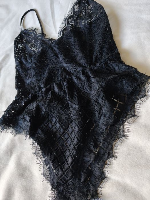Intimissimi czarne delikatne seksowne body koronkowe L