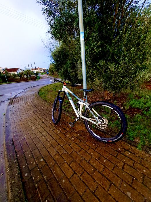 Troco por bike de donwhill
