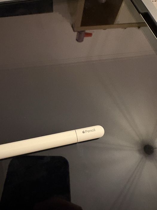iPad 10 64GB Prata + Apple Pencil USB-C