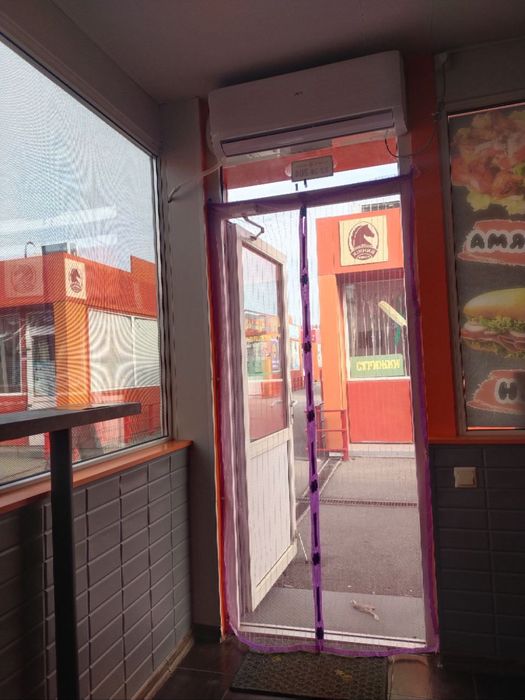 Продам! Здам в оренду! Магазин, кіоск, маф! Червона лінія Кінний ринок