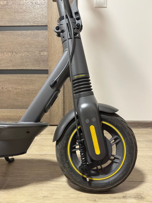 Електросамокат Ninebot MAX G2