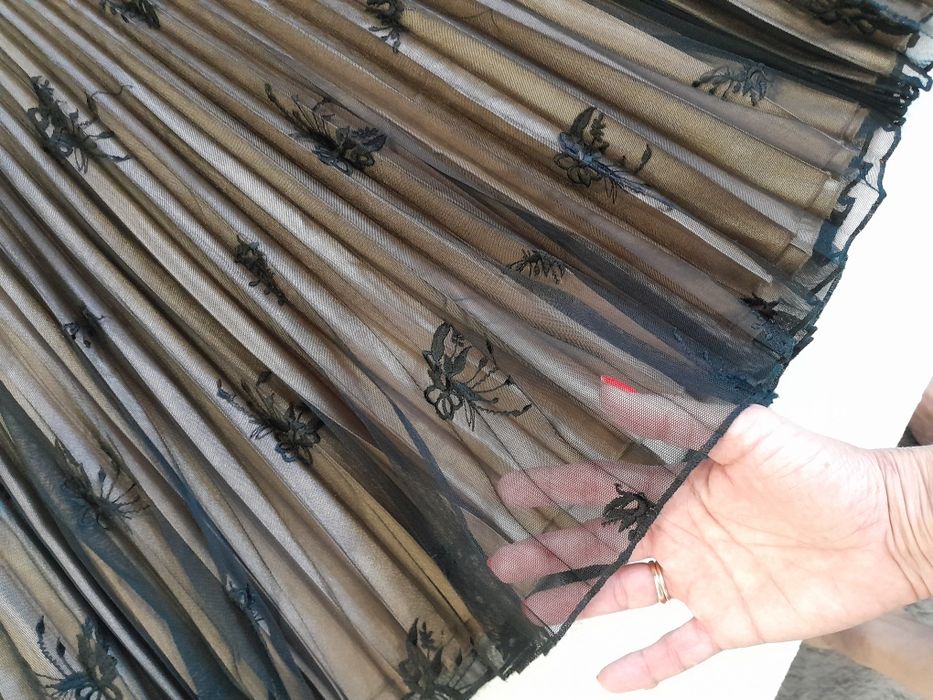 Спідниця жіноча.