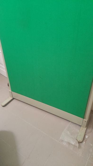 Biombo ou divisória em ferro dupla face