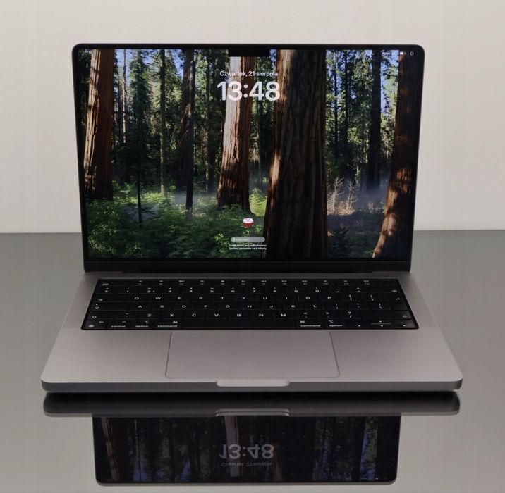 Macbook Pro M1 Pro 14 Cali 32GB/512GB Silver Stan BDB+ Bateria 99%