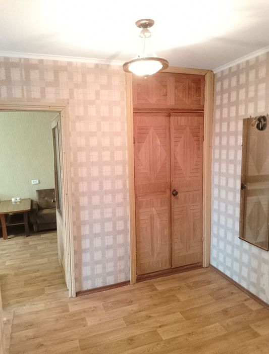 Сдам 3 комн квартиру рядом с Центром! Срочно!