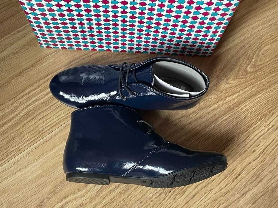 EVEN&ODD buty damskie r. 37 - 24 cm granatowe botki lakierki