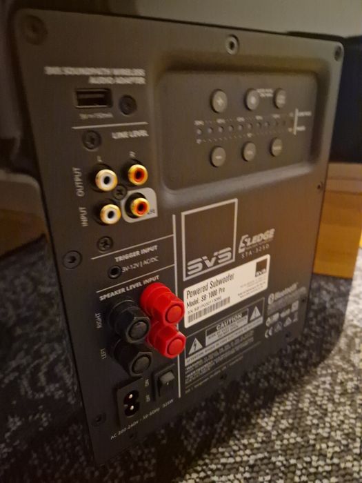 Subwoofer SVS SB 1000 Pro piano gloss