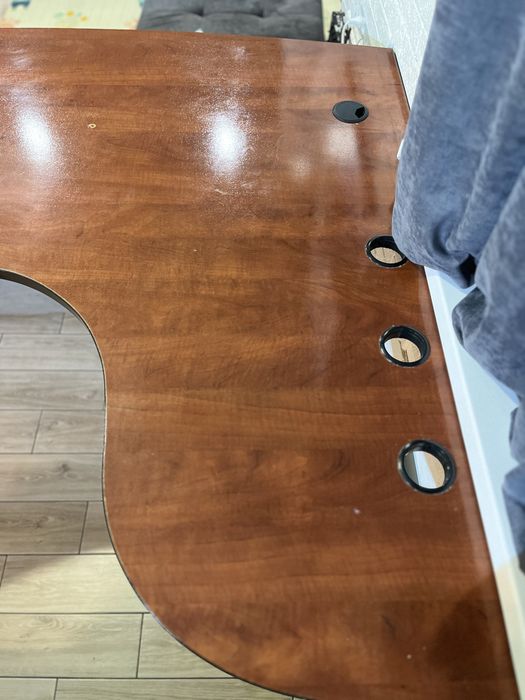 Барний кухонний стіл