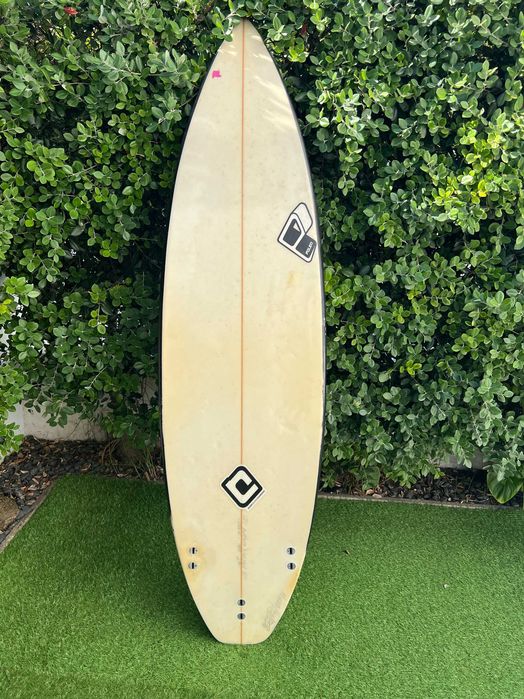 Prancha Surf Polen - 6'1 x 18',5 x 2',38 - Shaper : Nuno Surdo -