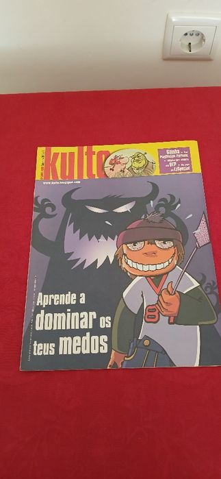 14 revistas Kulto de 2005 e 2006