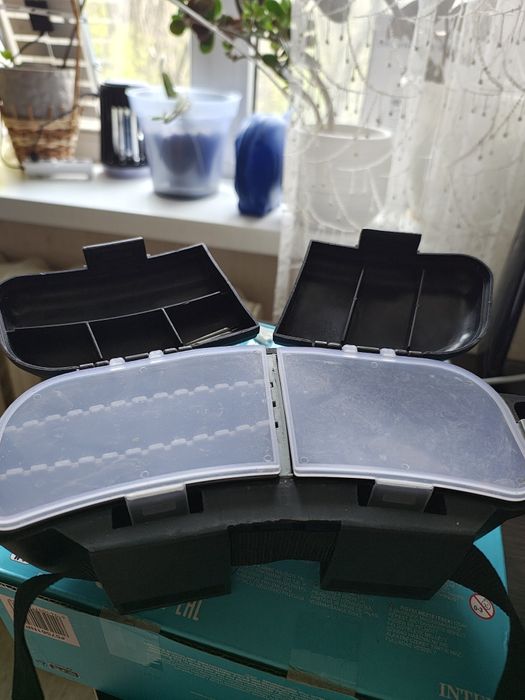 Продам коробку для блесен на рибалку