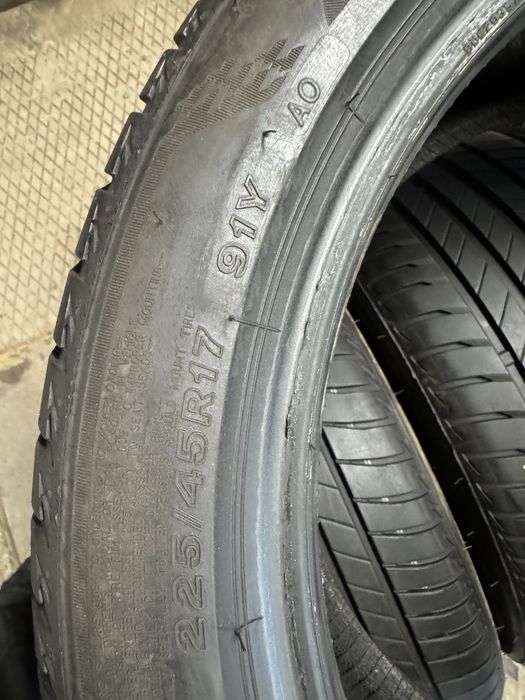 225/45R17 91Y AO Bridgestone Turanza T005