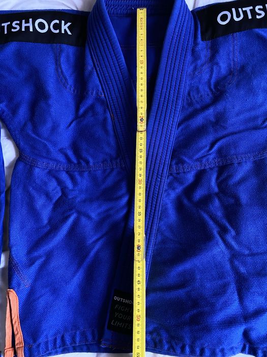 Kimono para criança Outshock