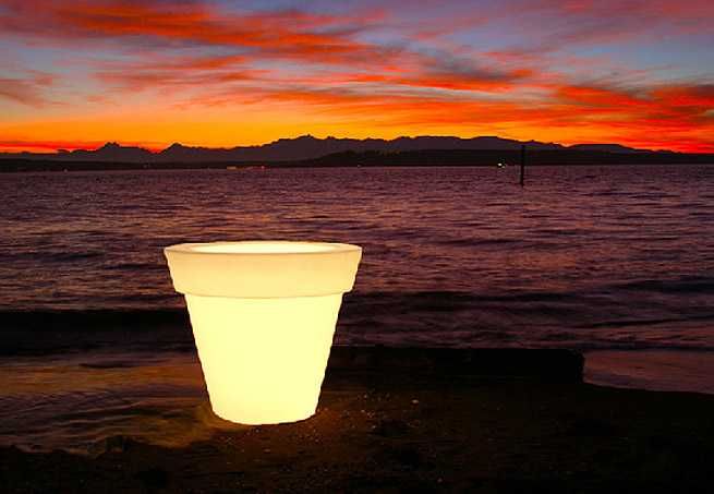 Mobiliario led com varias cores