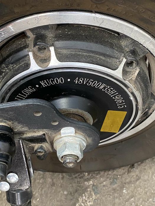 Электросамокат Kugoo M4 Pro.