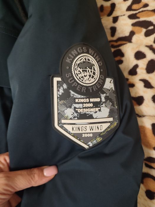 Продам зимову куртку для підлітка