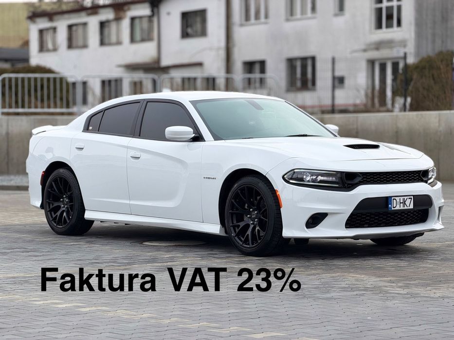 Dodge Charger DODGE CHARGER RT 5.7 8hp mały przebieg VAT23% - leasing, kredyt