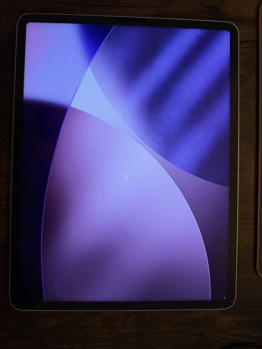 iPad Pro 12,9 (6ª geração) + Apple Pencil 2ª geração + capa/teclado