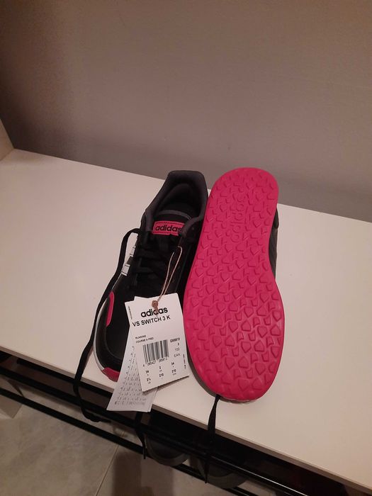 Ténis infantil tamanho 34 Adidas VS Switch 3 **NOVA**