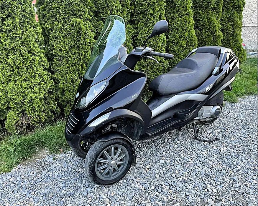 Piaggio MP-3 „ Piaggio mp3 - 125 ”. 2007r. Tylko : 45tys.km - Trójkołowy.