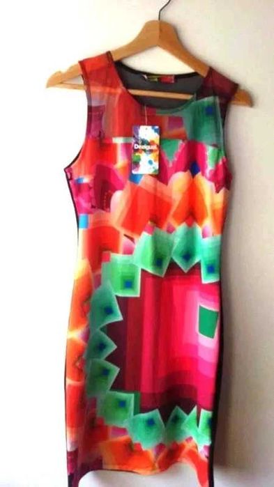 Vestido desigual, meia estação Com etiqueta