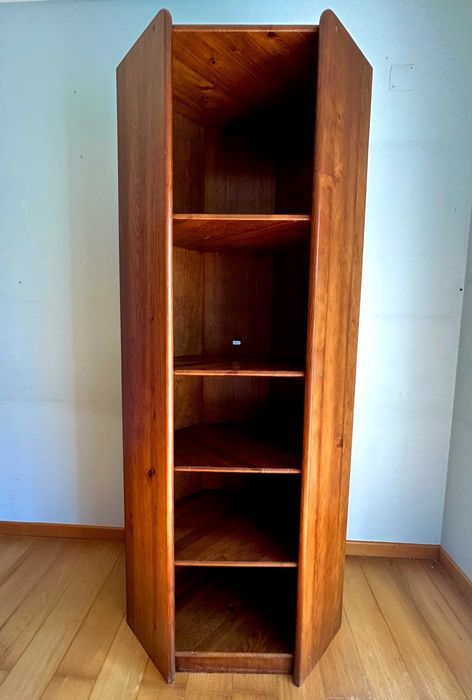 Armários modulares em pinho maciço com módulo de canto – 3 peças