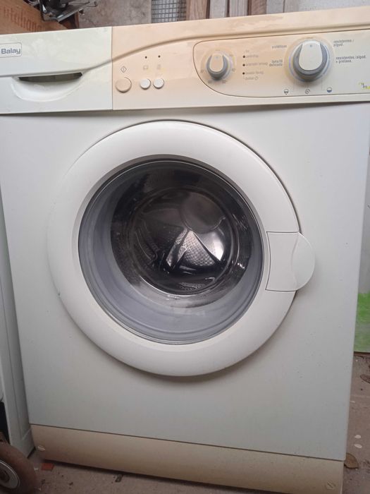 Máquina de lavar roupa Balay TS815