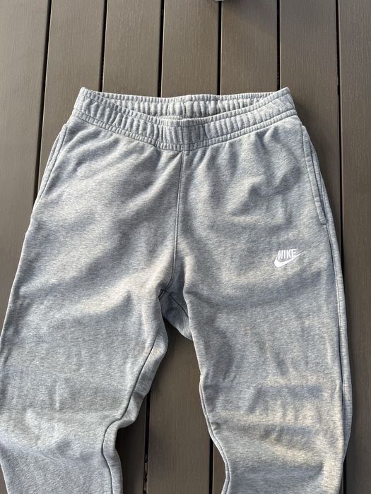 Szare spodnie dresowe Nike, meskie, S