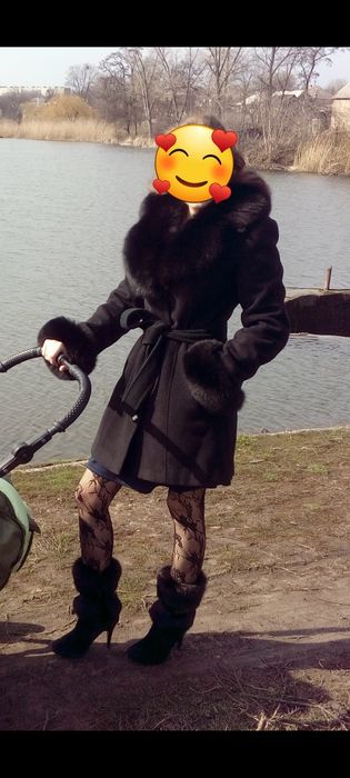 Пальто натуральне