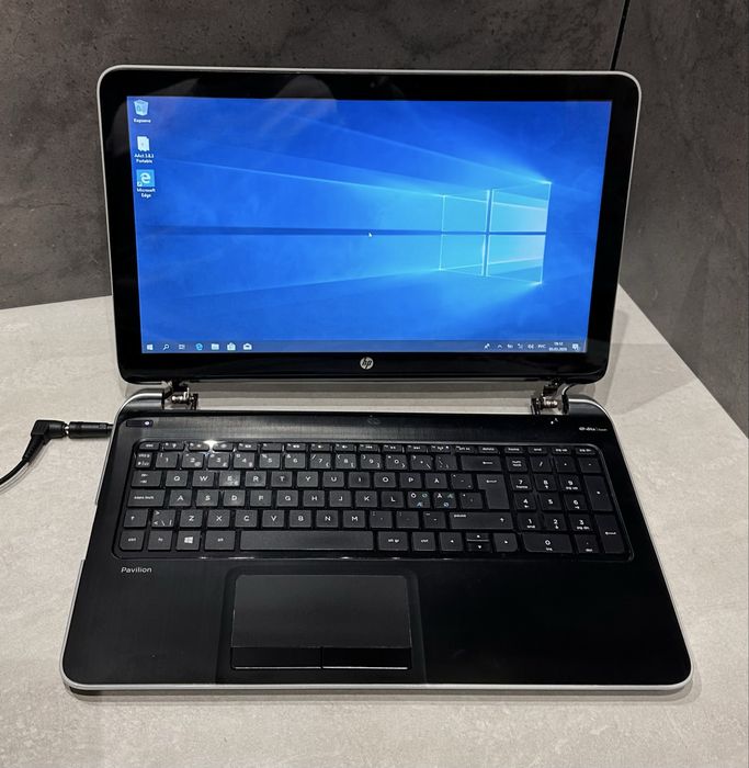 Ноутбук HP 15-n029so сенсорний 15.6" 4GB RAM/1TB HDD! N3426