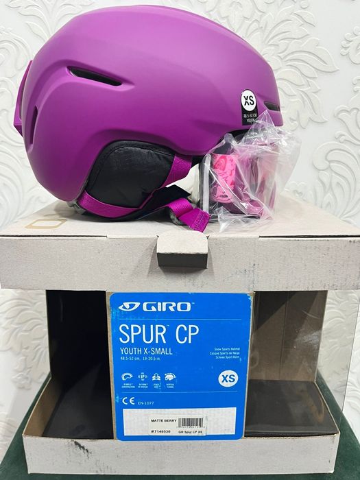 Giro spur cp XS kask narciarski zimowy dziecięcy na snowboard narty