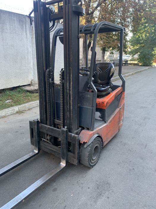 Навантажувач Toyota 7fbest15