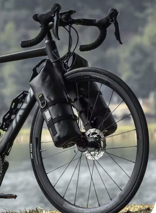 Sakwy torby rowerowe na widelec 2x5 litrów bikepacking
