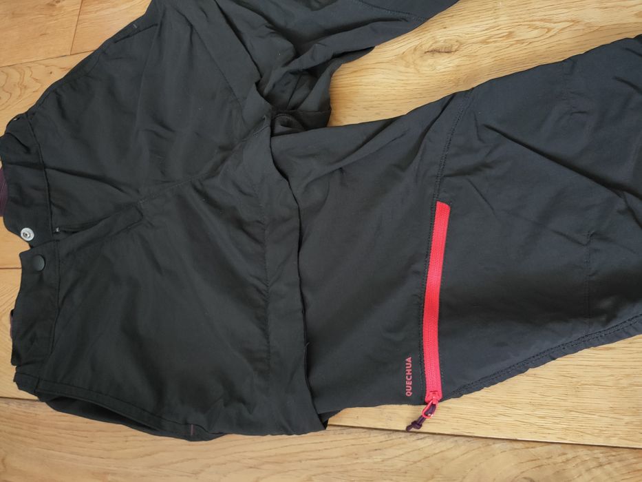 Spodnie treningowe rozmiar 146