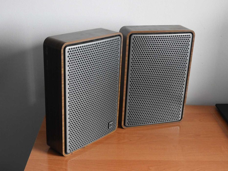 Obudowy kolumn skrzynki Grundig box 280a + zwrotnice