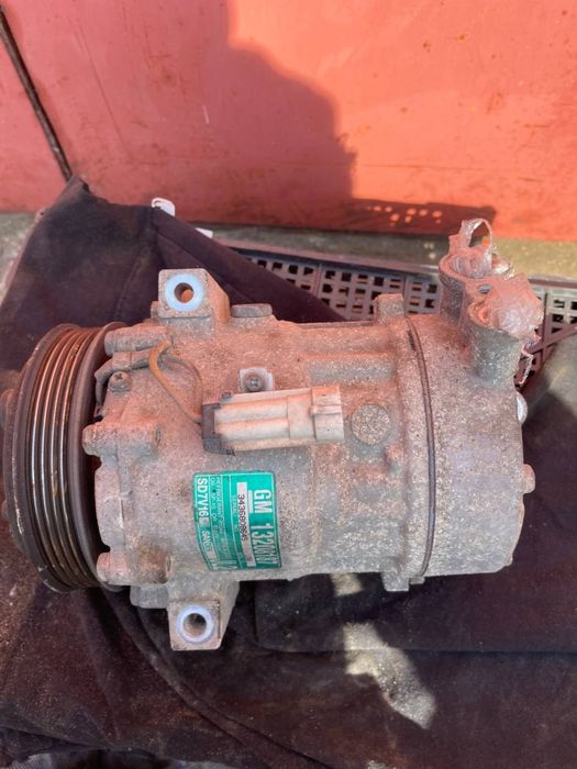 Компресор насос кондиціонера GM13208187 OPEL VECTRA C 2.2 бензин ,Опель Вектра С