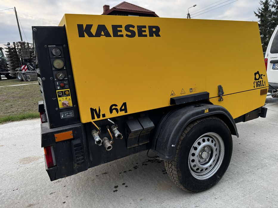 Kompresor srubowy KAESER M64 Zestaw piaskowania