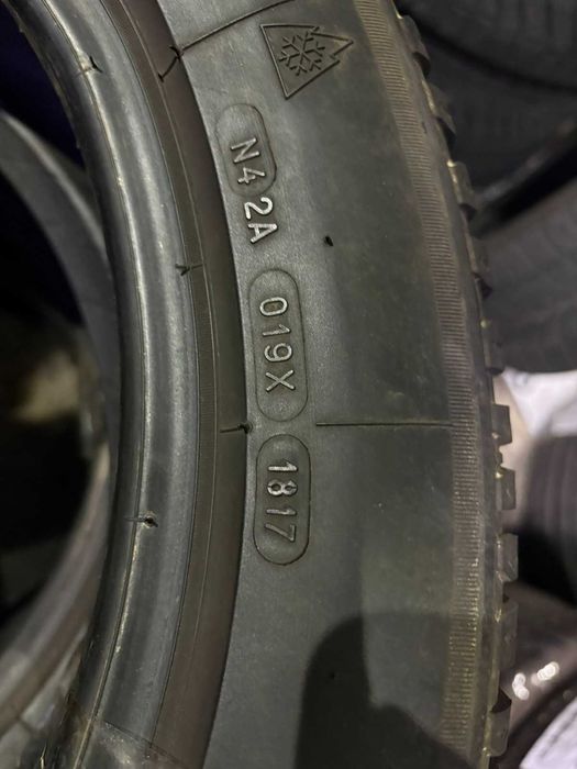 Шины 205/55 R17 BF-Goodrich комплект зима  6мм U8