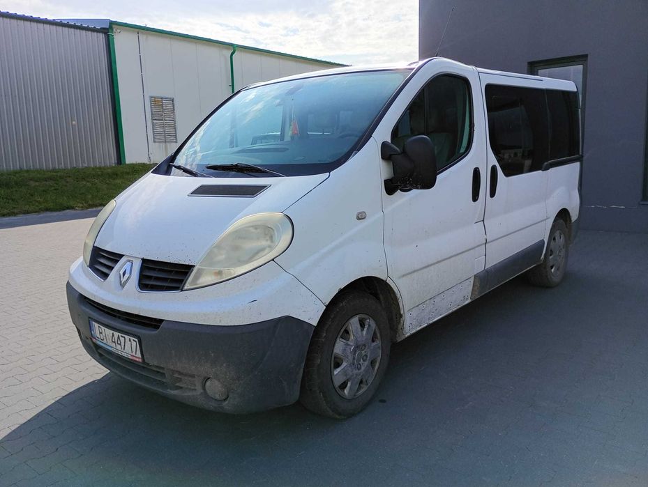 Renault Trafic II 2.0dCi 2009r 9 osobowy FV23%