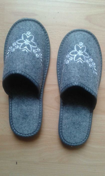 kapcie damskie nowe