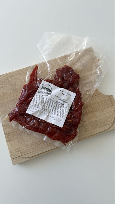 Джерки від Мосейчук! Оптові виробники сушених мʼясних снеків.