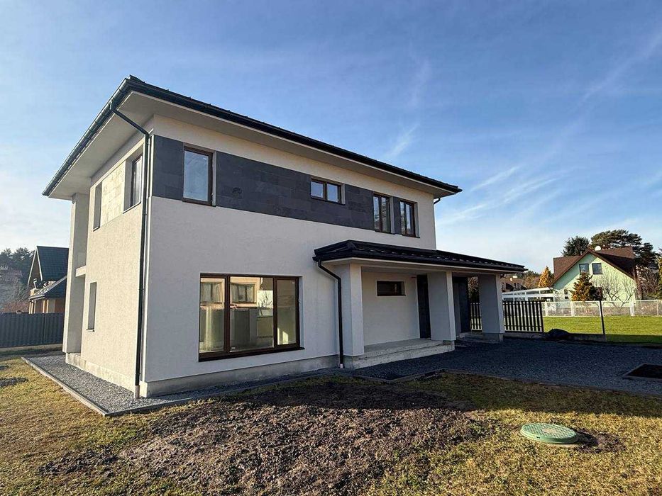 Продаж будинку смт. Брюховичі